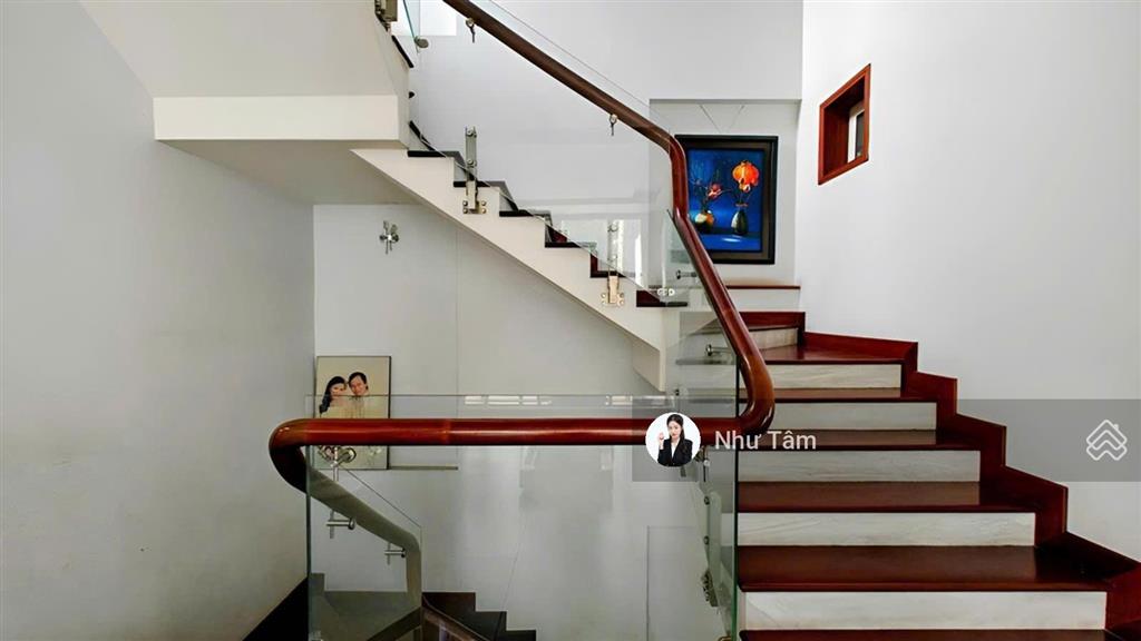 Hẻm nhựa xe tải lê văn sỹ, tân bình  sát quận 3  5x14m  4 tầng mới đẹp  17,2 tỷ thương lượng