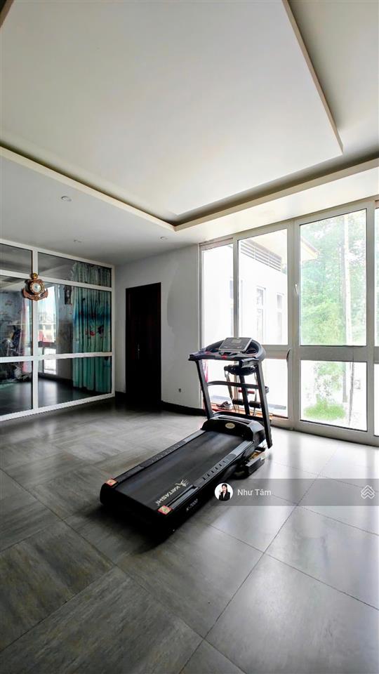 Ngang 9m  hxh phan đăng lưu, phú nhuận  4 tầng mới đẹp. chỉ 10,5 tỷ thương lượng