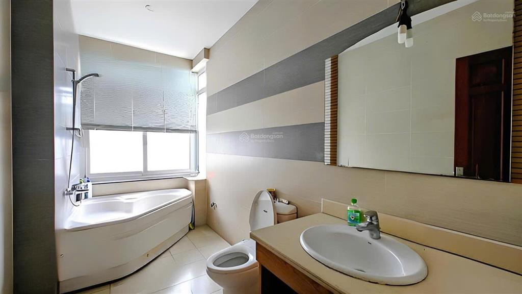 Ngang 20m cực hiếm  hxh nguyễn văn trỗi, phú nhuận, 20m x 18m, sẵn kết cấu, 24 tỷ thương lượng