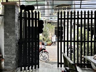 Bán nhà mt thới tam thôn 10. ngang 5 nở hậu. 89m2. 2 tầng. 5,18 tỷ.