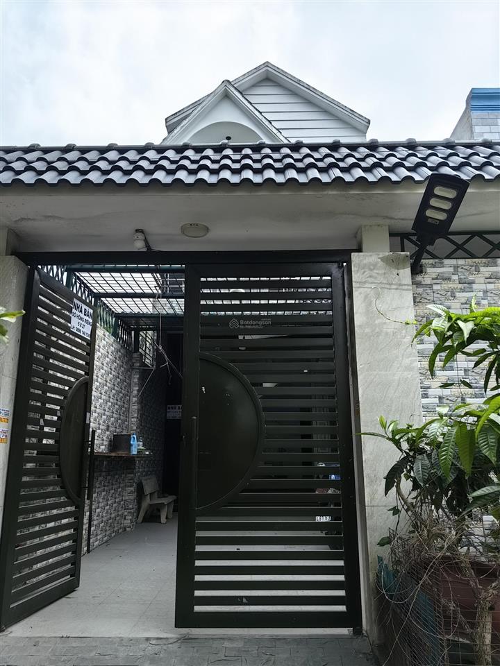 Bán nhà mặt tiền tân hiệp 47/1, xã tân hiệp, hóc môn. 3 tầng. tổng dt 199m2. 5,7 tỷ.