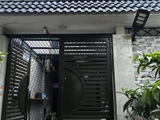 Bán nhà mặt tiền tân hiệp 47/1, xã tân hiệp, hóc môn. 3 tầng. tổng dt 199m2. 5,7 tỷ.