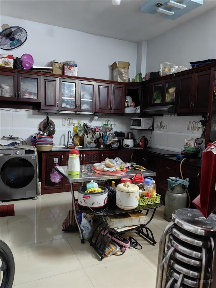 Bán nhà mặt phố tại tân hiệp, 3,7 tỷ, 54m2, một trệt hai lầu.