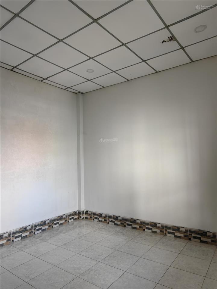 Hóc môn  tân hiệp  huỳnh thị mài  hẻm ôtô thông  48m2  2 tầng. 2,7 tỷ