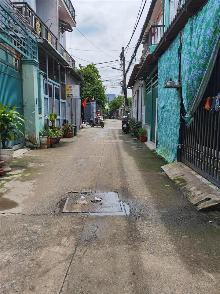 Bán nhà 1/ trần văn mười. 5x30. cn 130m2. 3 tầng. 6 tỷ.