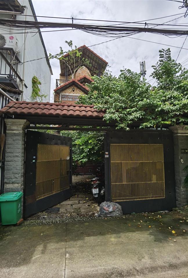 Bán nhà 1/ trần văn mười. 5x30. cn 130m2. 3 tầng. 6 tỷ.