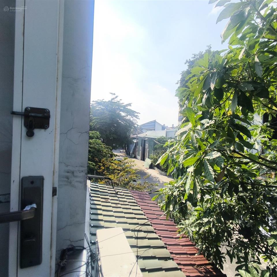 Bán nhà 2 tầng mới  hẻm xe tải khu phân lô cực đẹp  an ninh ngang 10m cực hiếm  xuân thới đông