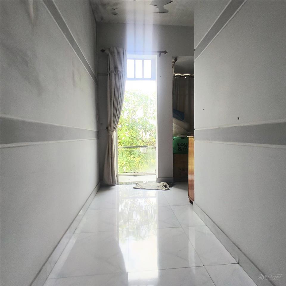 Bán nhà 2 tầng mới  hẻm xe tải khu phân lô cực đẹp  an ninh ngang 10m cực hiếm  xuân thới đông