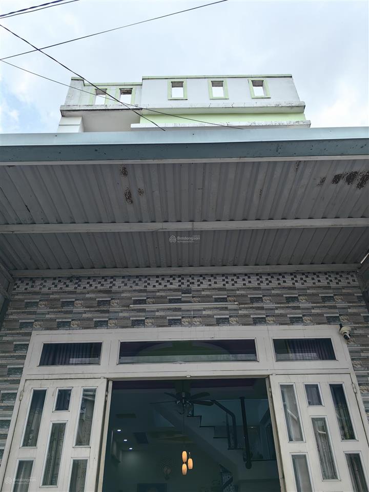 Bán nhà 1/ ngắn song hành, tân xuân. 7,2x12,5. gồm 2 căn.