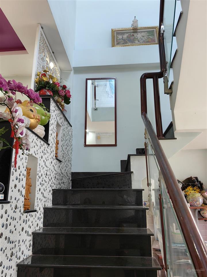 Bán nhà 1/ ngắn song hành, tân xuân. 7,2x12,5. gồm 2 căn.