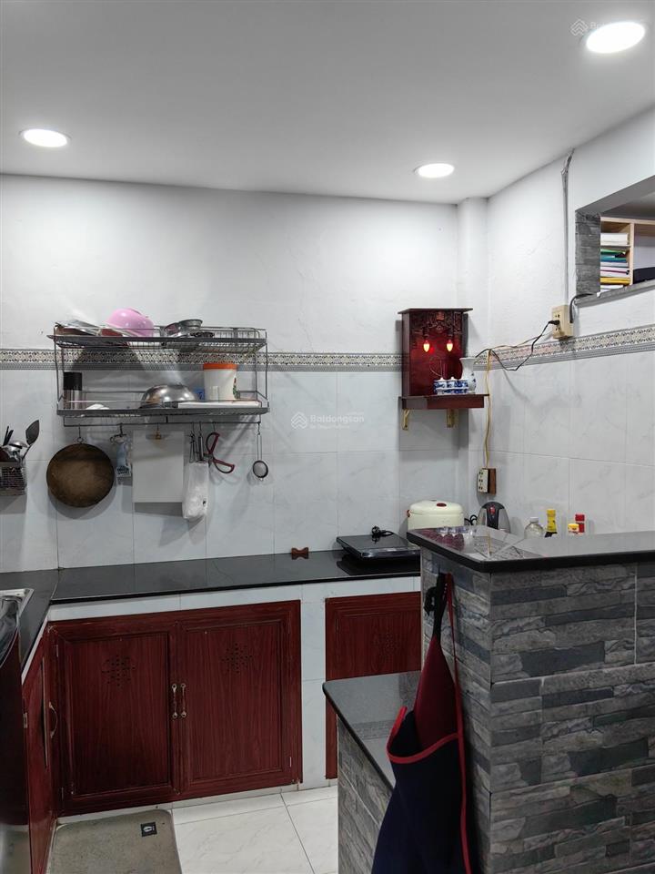 Nhà một / ngắn đường xuân thới 12, xuân thới đông. ngang 5 chuẩn. 66m2. 2 tầng. giá chỉ 3.4 tỷ.