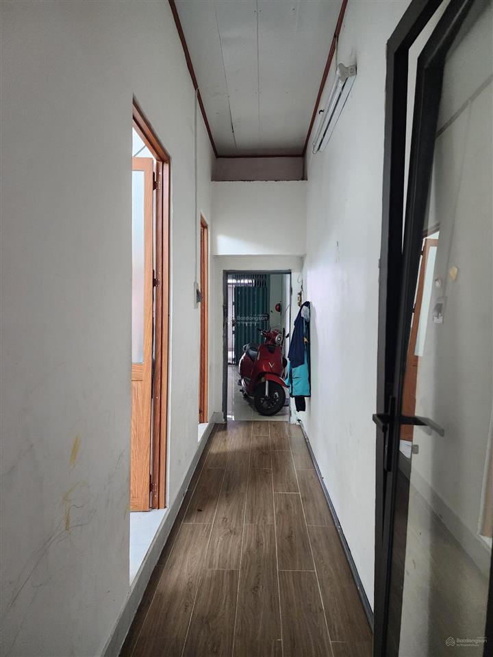 Hóc môn  mặt tiền lê thị ri  đường xe tải thông tứ phía  118m2. giá 6,3 tỷ.