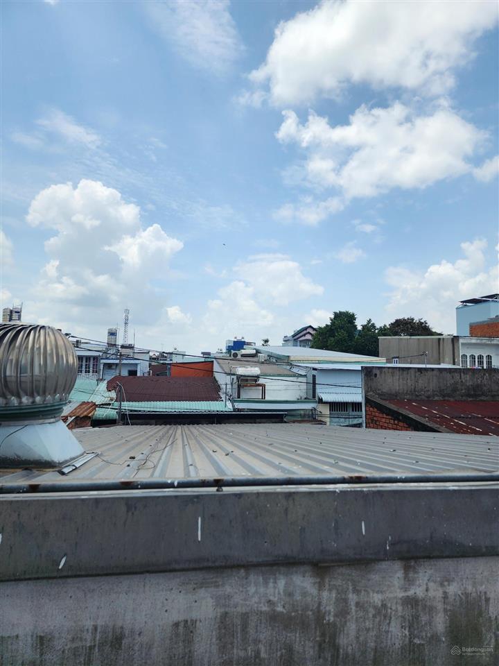 Bán nhà 1 xẹt tân thới nhì 25. 2 tầng giá 3.25 tỷ.