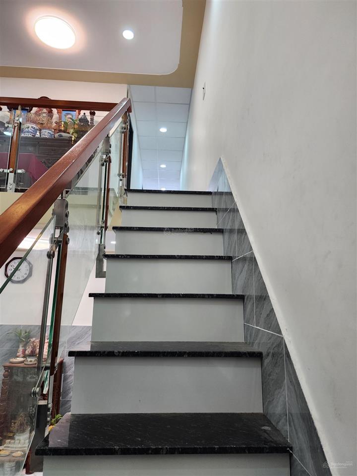 Bán nhà hẻm xe hơi, nguyễn thị thảnh, thới tam thôn. 4x14. 2 tầng. 1,95 tỷ.