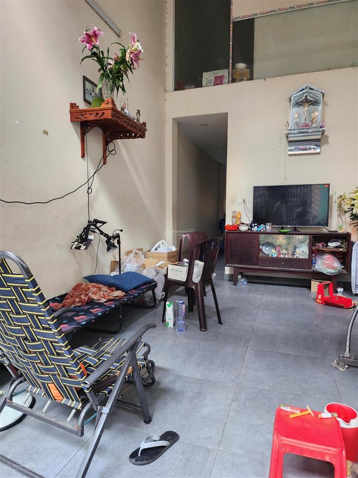 Bán nhà 1 sẹc đồng tâm  trung chánh, 5x19m, 2 tầng. giá chỉ 4,1 tỷ