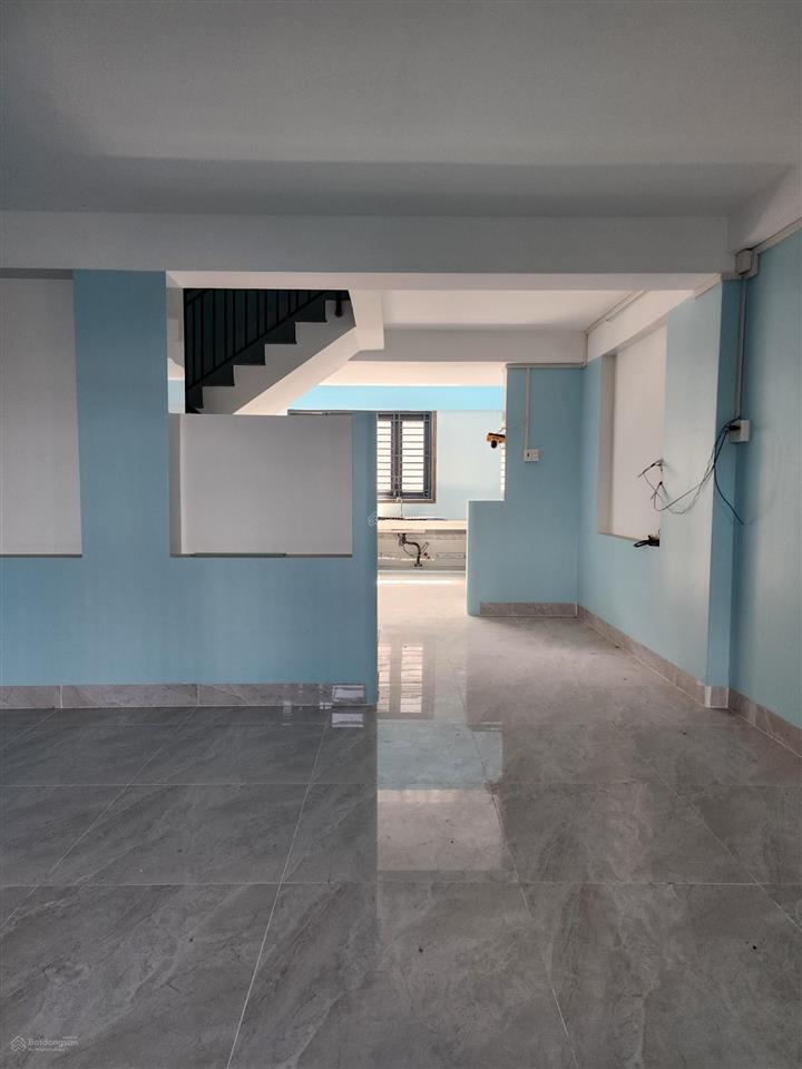 Bán nhà hxh nguyễn thị ngâu, thới tam thôn, 4 tầng. diện tích sàn 255m2, 5,6 tỷ
