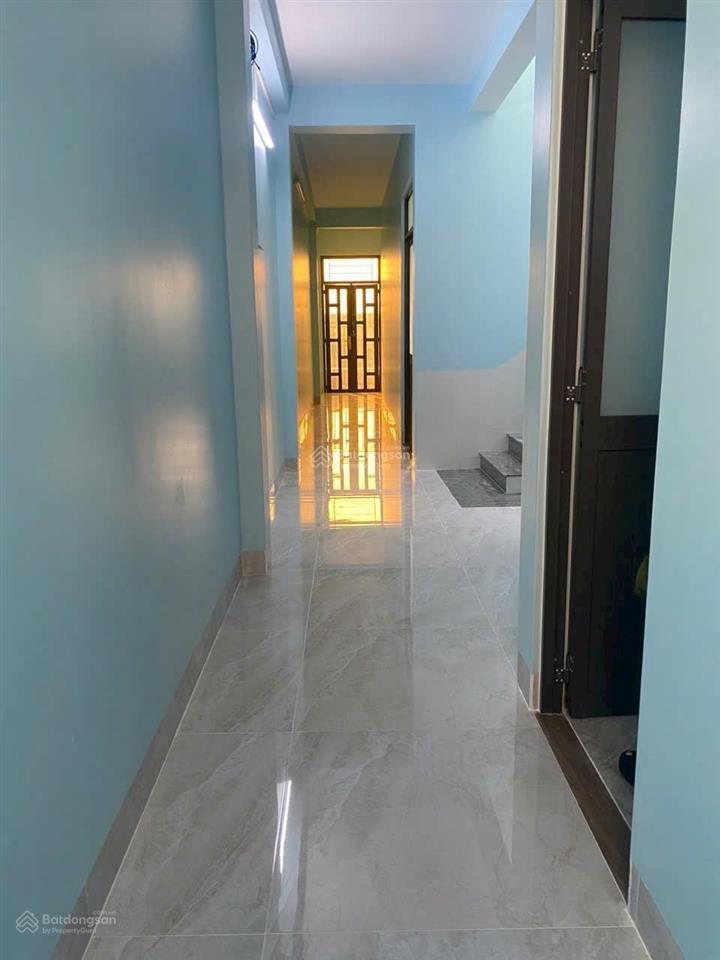 Bán nhà hxh nguyễn thị ngâu, thới tam thôn, 4 tầng. diện tích sàn 255m2, 5,6 tỷ