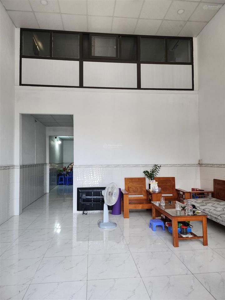 Bán nhà 1/ dương công khi. 97m2. 2 tầng. 3pn. giá chỉ 2,35 tỷ.