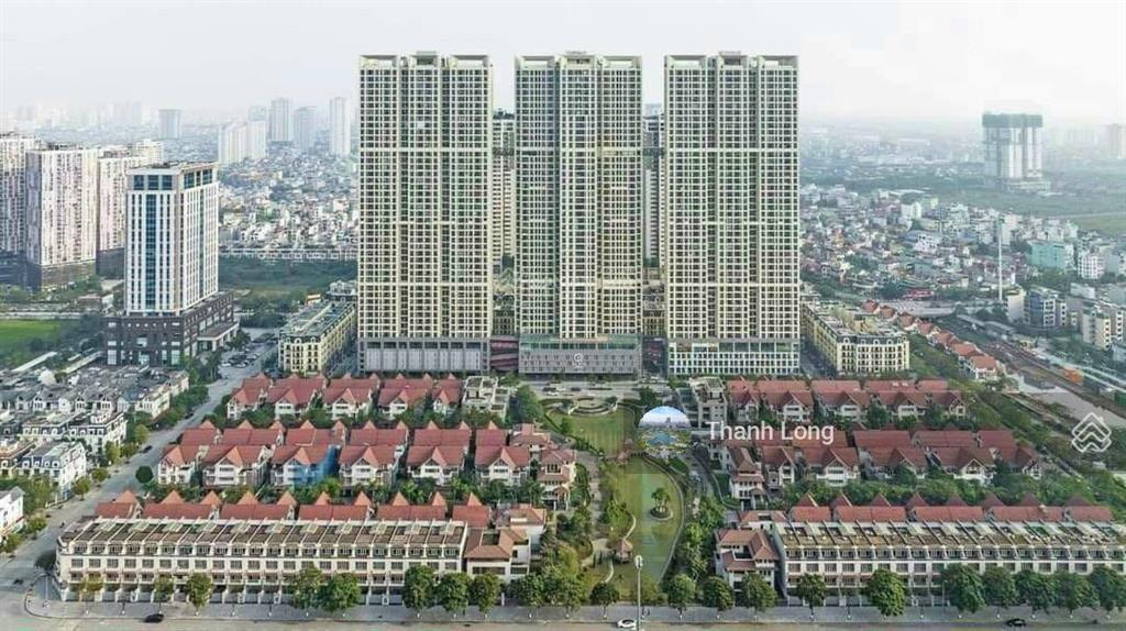 Cần bán gấp căn góc 141m2x5t, hai mặt tiền khu đtm an hưng  hà đông, trục chính 23m. giá tốt 