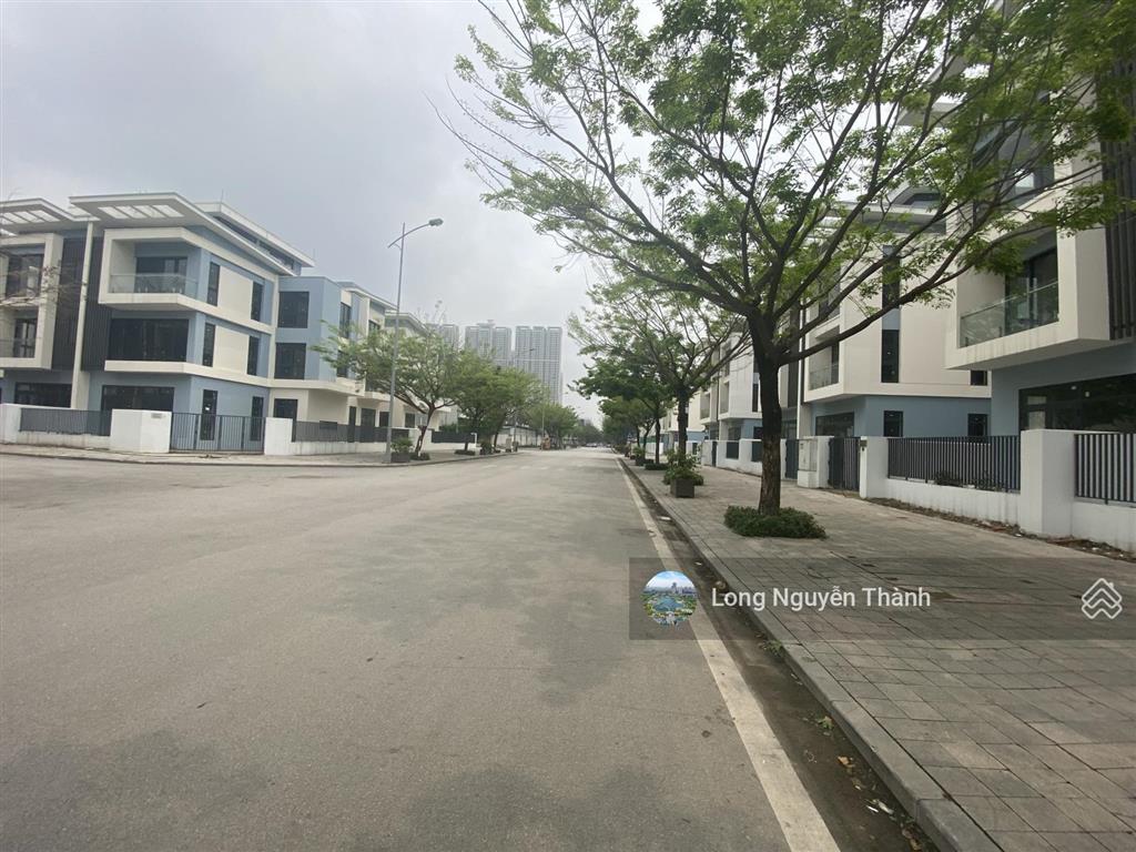 Gấp! rẻ hơn cđt 8 tỷ bt an quý villa nam cường, 2 mặt đường, view vườn hoa. 198m2. l/h 0979 264 ***