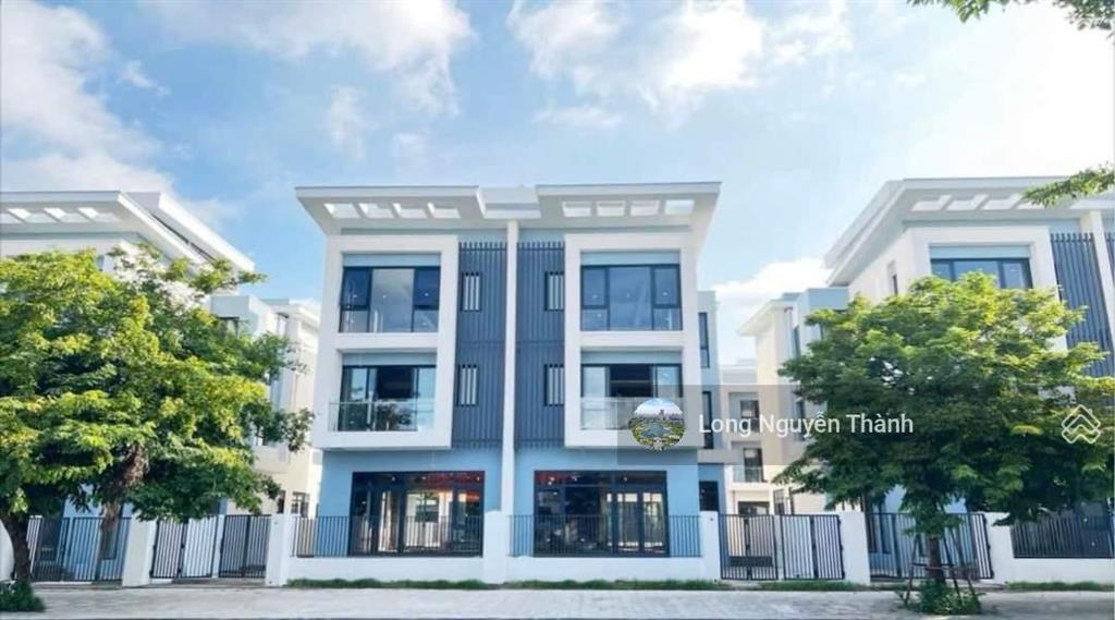Gấp! rẻ hơn cđt 8 tỷ bt an quý villa nam cường, 2 mặt đường, view vườn hoa. 198m2. l/h 0979 264 ***