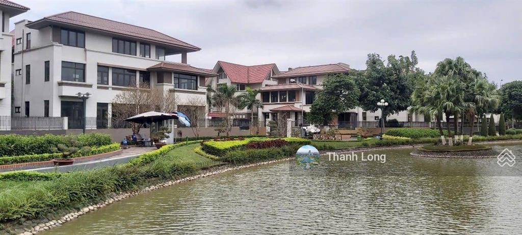 Chủ gửi bán 05 căn bt an hưng 240  376m2, view hồ điều hòa, an sinh tốt. giá tốt nhất thị trường