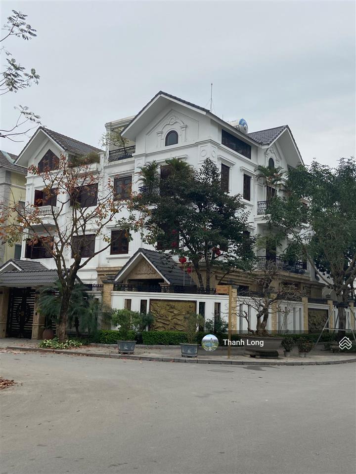 Chính chủ gửi bán căn biệt thự an khang villa 200m2, sát hồ. giá tốt hơn thị trường.  0979 264 ***