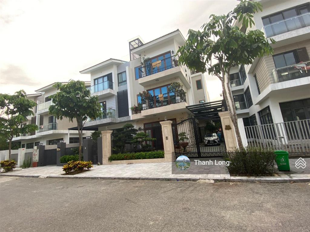 Chính chủ gửi bán căn biệt thự an khang villa 200m2, sát hồ. giá tốt hơn thị trường.  0979 264 ***
