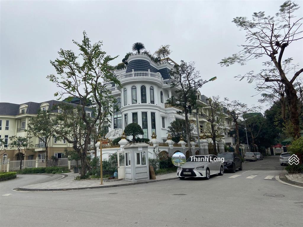 Chính chủ gửi bán căn biệt thự an khang villa 200m2, sát hồ. giá tốt hơn thị trường.  0979 264 ***