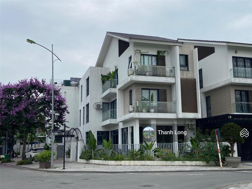 Chính chủ gửi bán căn biệt thự an khang villa 200m2, sát hồ. giá tốt hơn thị trường.  0979 264 ***