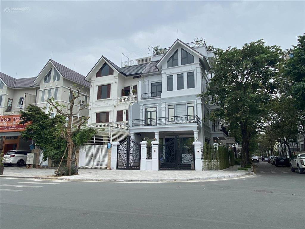 Chính chủ gửi bán căn bt an khang villa 250m2, 4t nổi+1 hầm, sát hồ tv học. giá tốt l/h 0979 264 ***