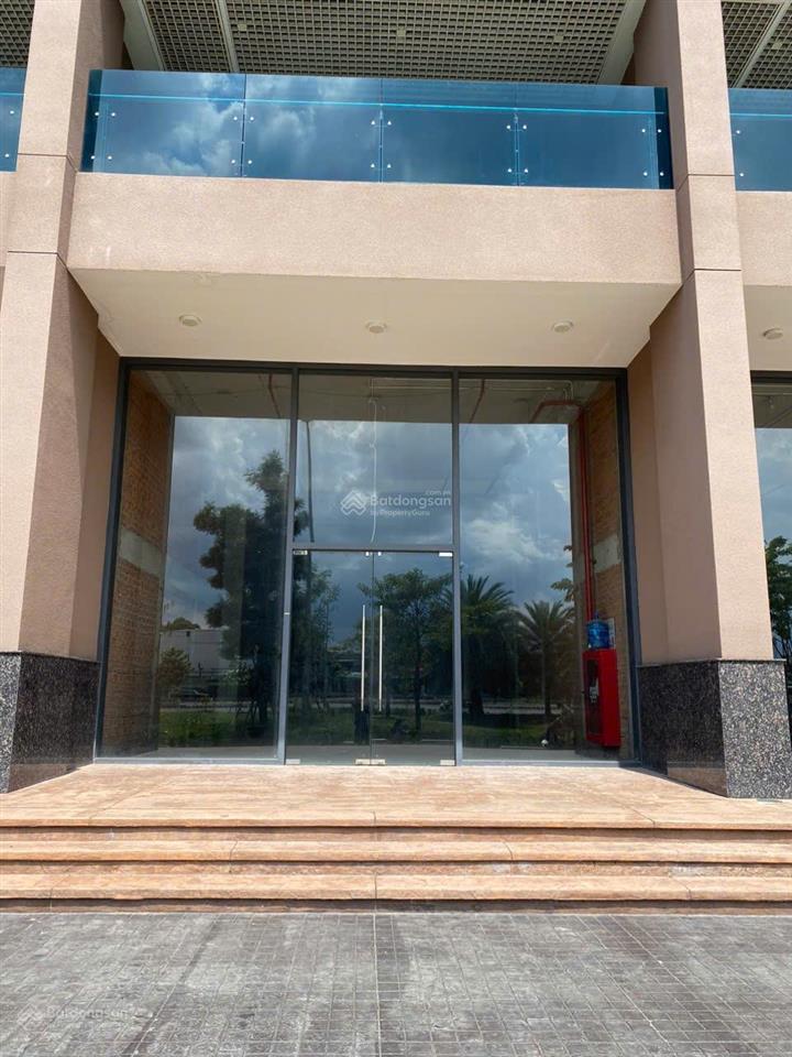 Bán shophouse eco green saigon  mặt bằng thương mại 2 tầng
