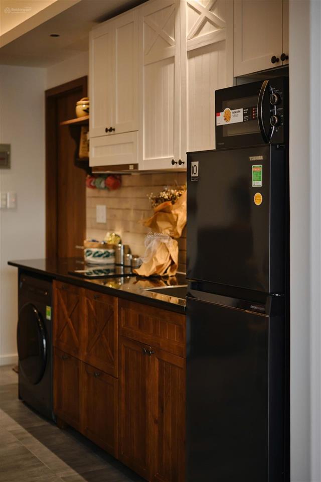 Căn hộ dịch vụ bancol full nội thất siêu ưu đãi ngay phan xích long