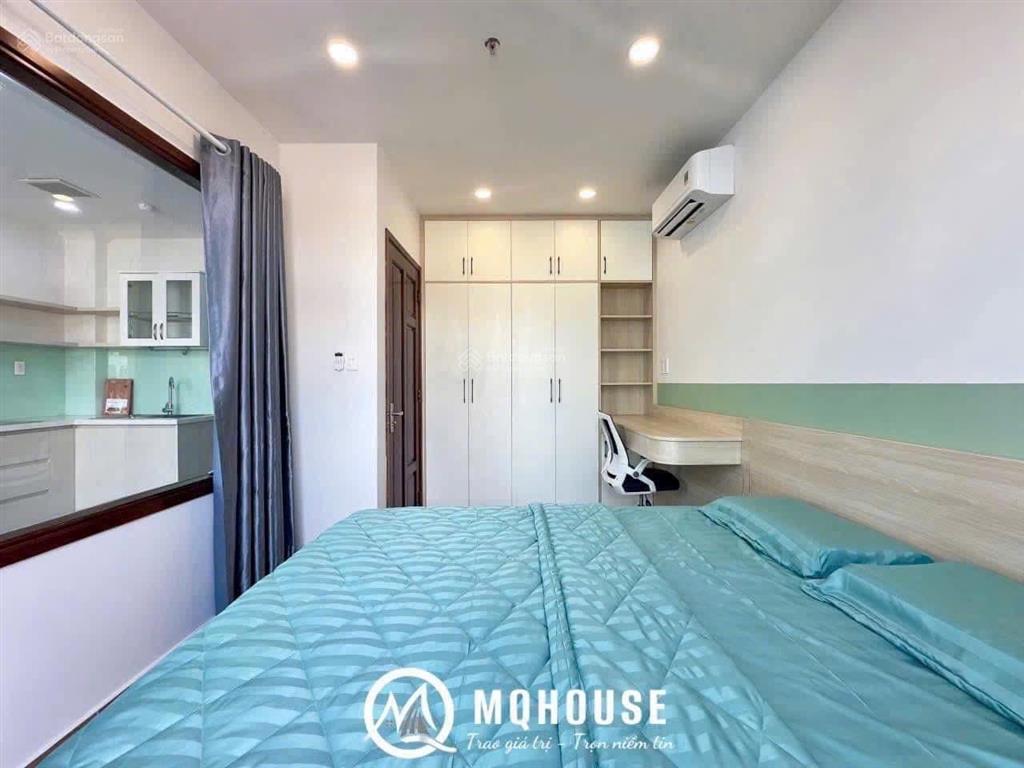 Căn hộ dịch vụ bancol full nội thất giá siêu ưu đãi ngay sân bay