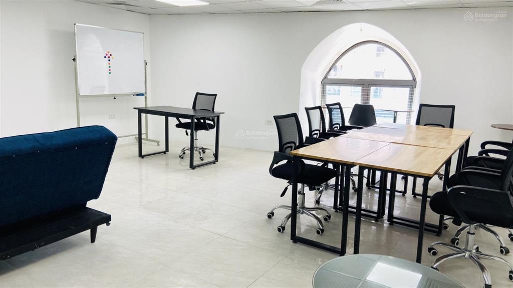 Cho thuê văn phòng tại trương công giai, dịch vọng, cầu giấy, hà nội, 18 triệu, 100m2