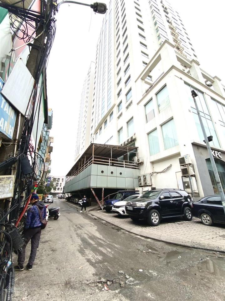 Cho thuê văn phòng 200m2 nguyễn văn huyên tòa nhà văn phòng chuyên nghiệp