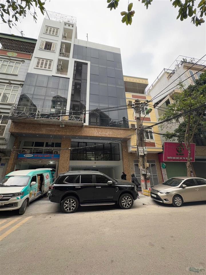 Cho thuê văn phòng tại mễ trì hạ, 10 triệu, 70m2, hàng hiếm tại đẹp, nhiều tiện ích