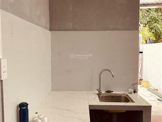 Cho thuê nhà riêng có kho để đồ có thể ở lại giá 6 triệu chính chủ