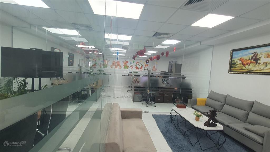 Cho thuê văn phòng giáp bát, diện tích 60m2, giá thuê 9 triệu, chính chủ
