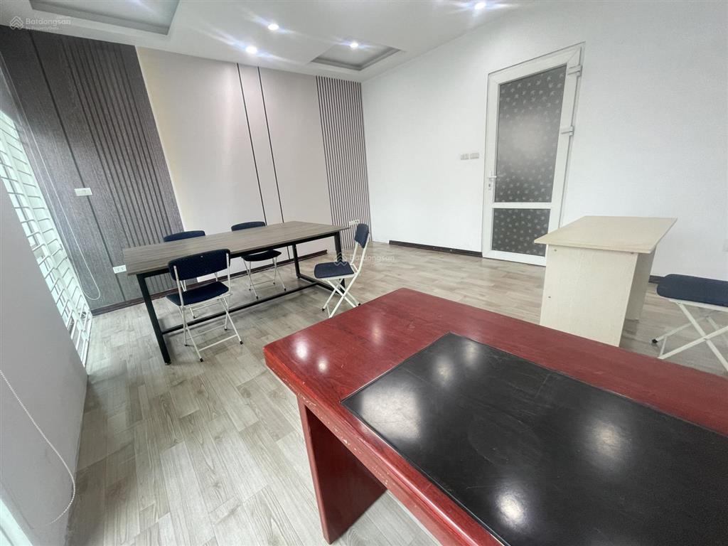 Cho thuê văn phòng cầu diễn dt 65m2 giá thuê 7 triệu/tháng chính chủ