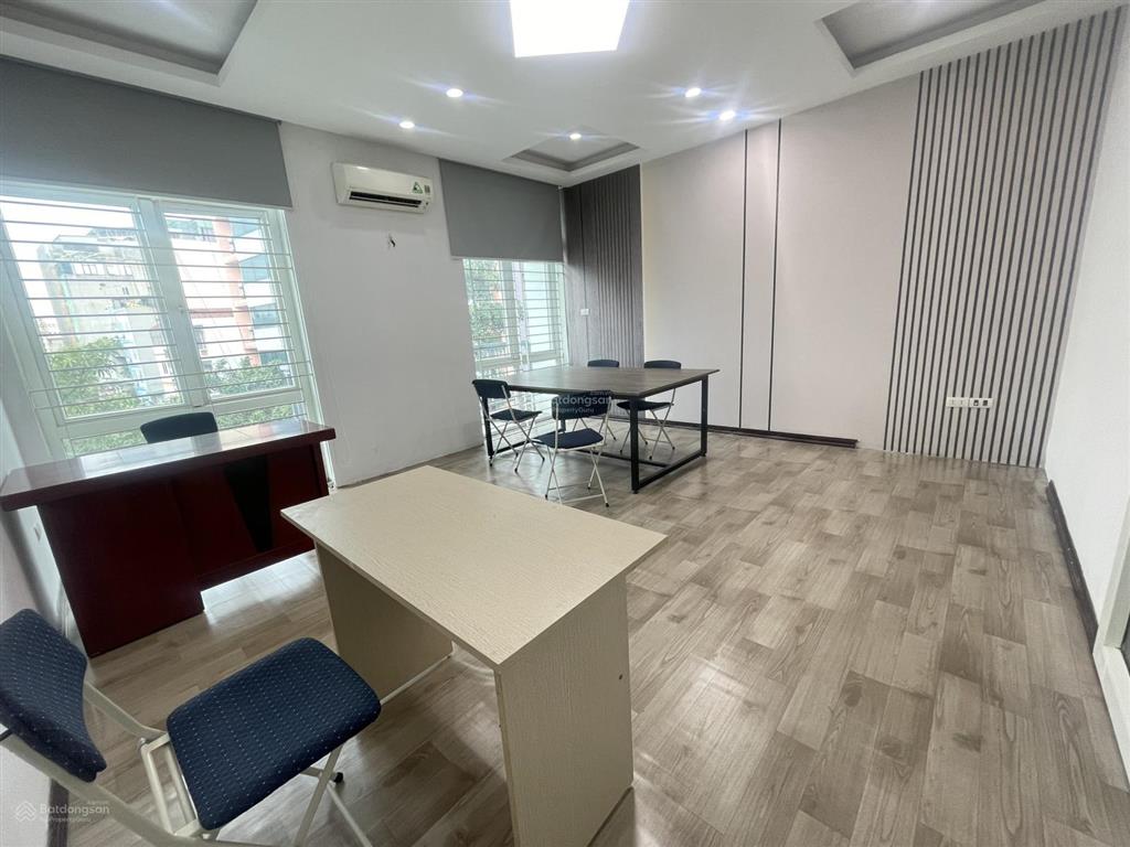 Cho thuê văn phòng cầu diễn dt 65m2 giá thuê 7 triệu/tháng chính chủ