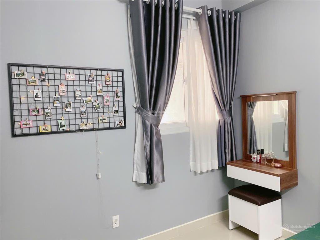 Bán ch topaz city, 3,5 tỷ, 70m2, 2pn, 2wc, view đẹp ở cao lỗ, q8, hcm