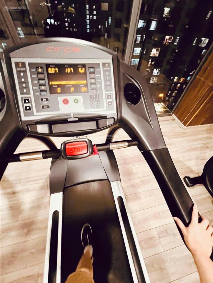 Cho thuê căn hộ officel central premium đường tạ quang bửu, p5, q8.