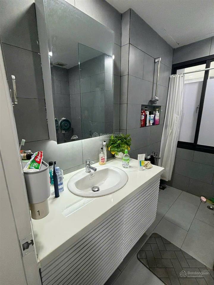 Bán căn hộ giai việt  tạ quang bửu, phường chánh hưng