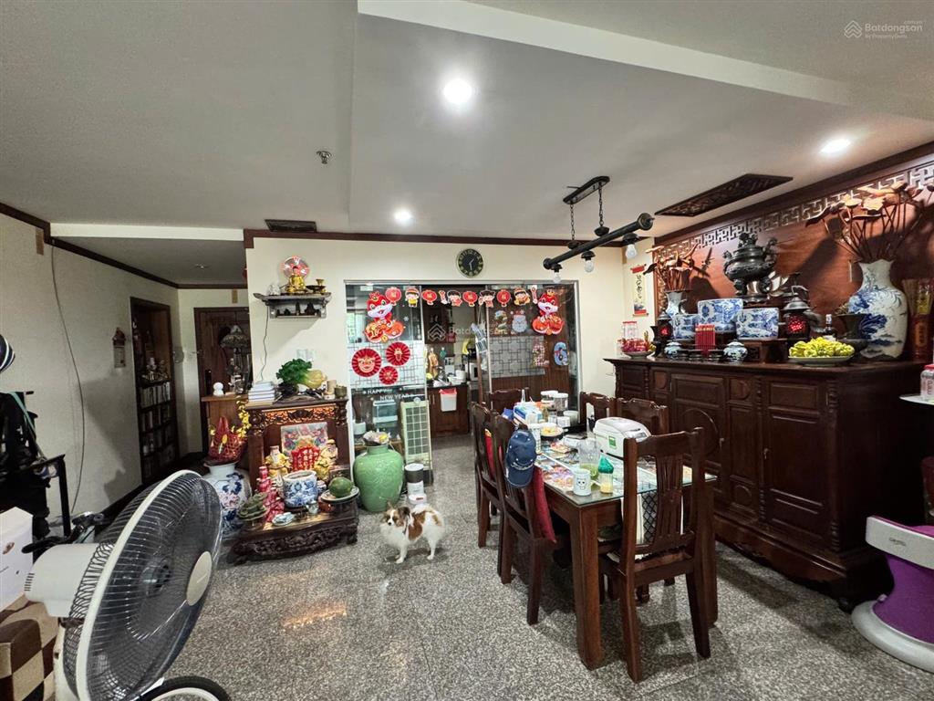 Cần bán gấp căn hộ giai việt , p chánh hưng, tphcm