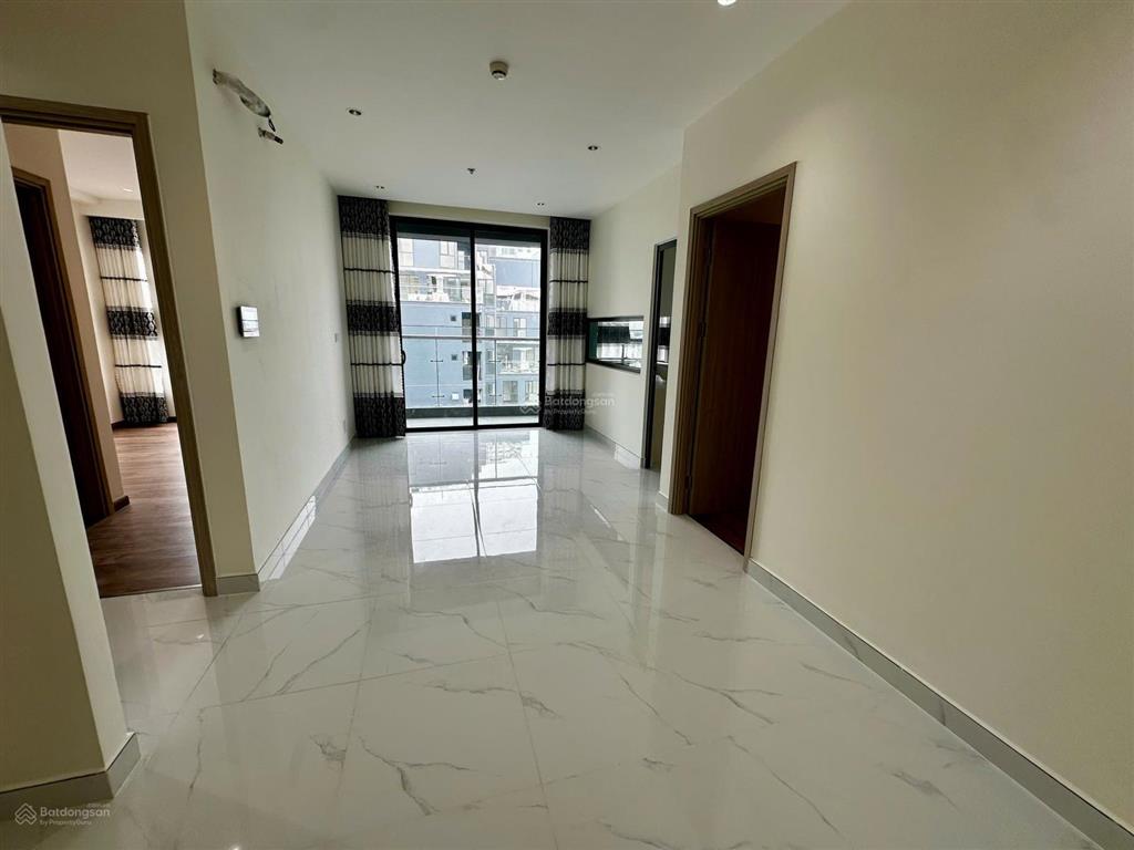Cần bán căn hộ daqua phường phú định