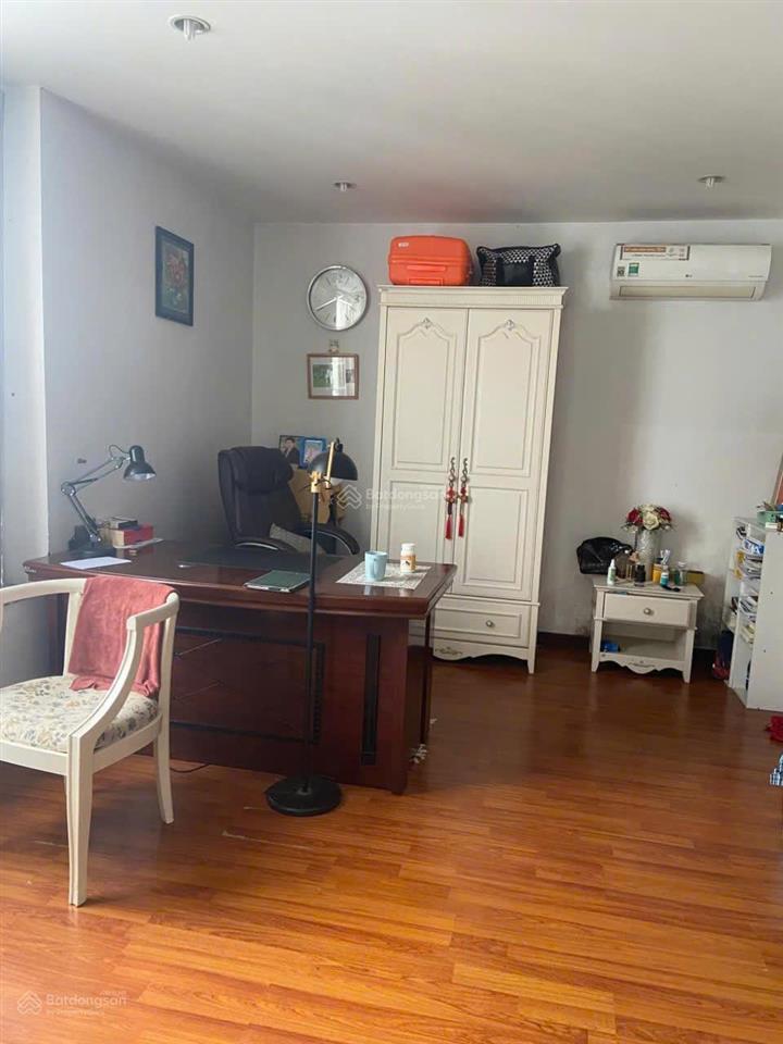 Cần bán căn hộ giai việt p chánh hưng, tphcm
