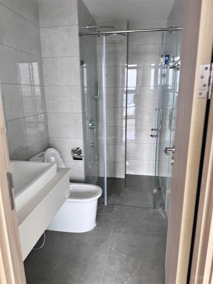 Cần bán căn hộ daqua view sông  301 bên bình đông  quận 8