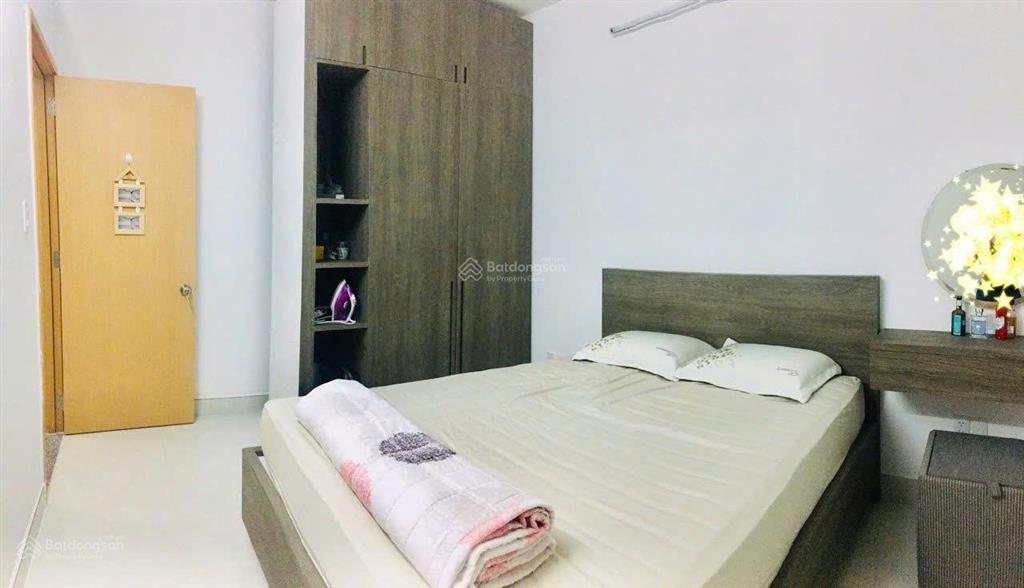Cần bán gấp căn hộ tara số 1a đường tạ quang bửu p6 q8