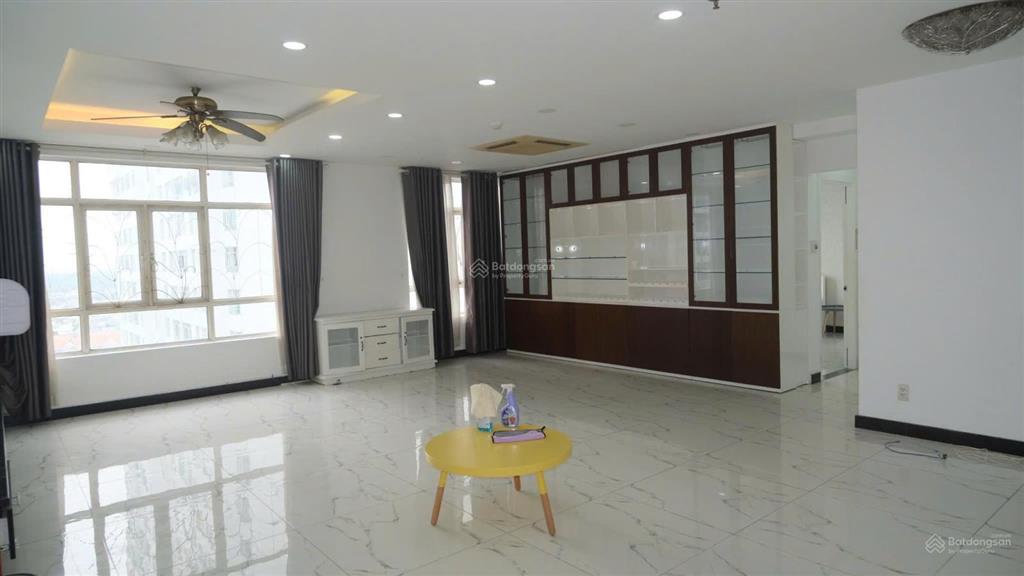 Bán căn hộ duplex giai việt  hoàng anh gia lai q8